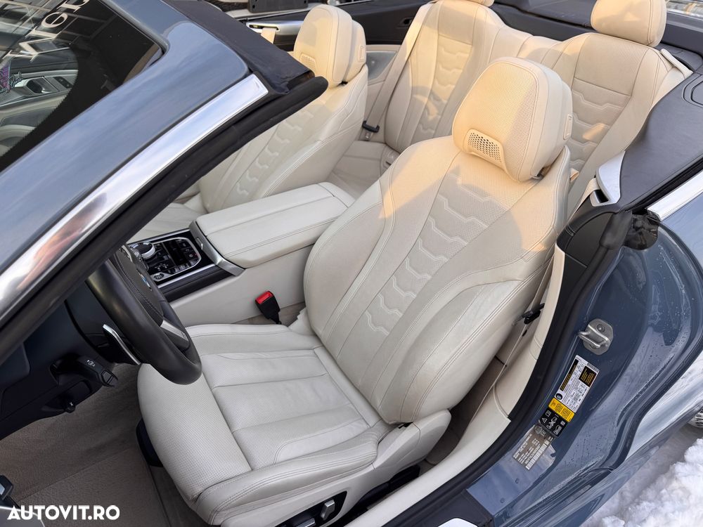 BMW M8 M850i xDrive - 12