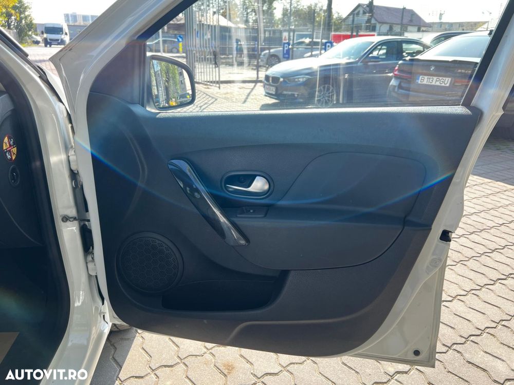 Dacia Logan 1.0 SCe Acces - 32