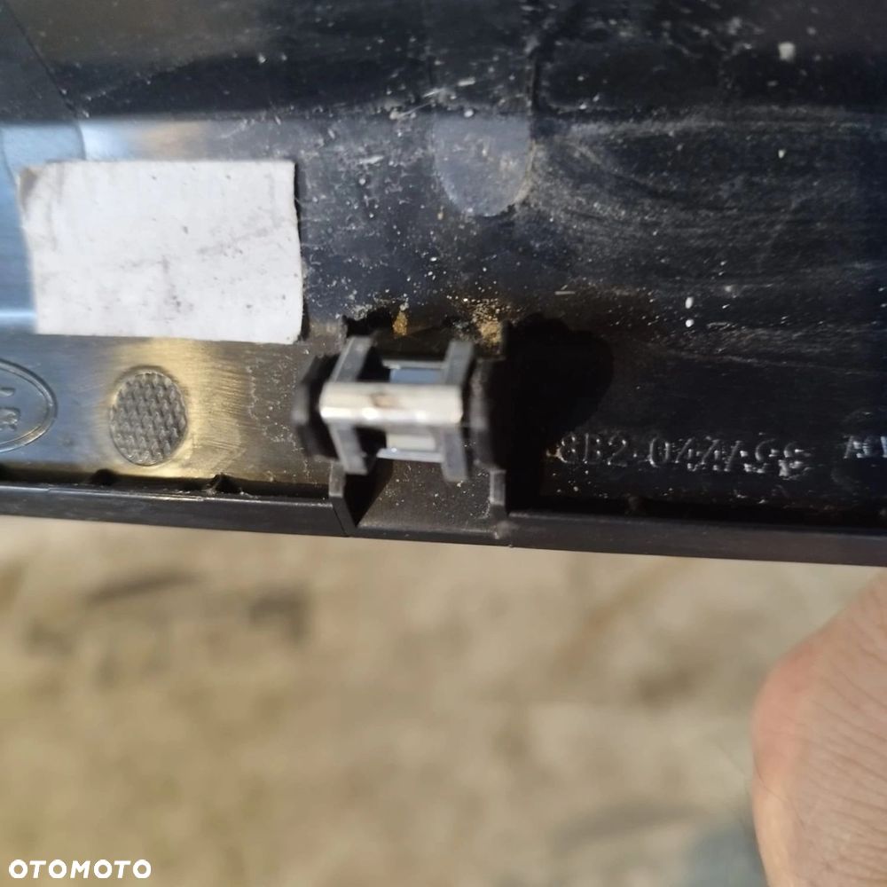 RURY WLOTY POWIETRZA OSŁONA GŁOŚNIKA DESKI RANGE ROVER DEFENDER II L663 - 4