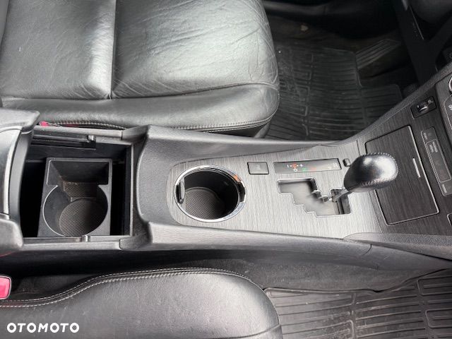 Toyota Avensis 2.2 D-4D Prestige NAVI - 8