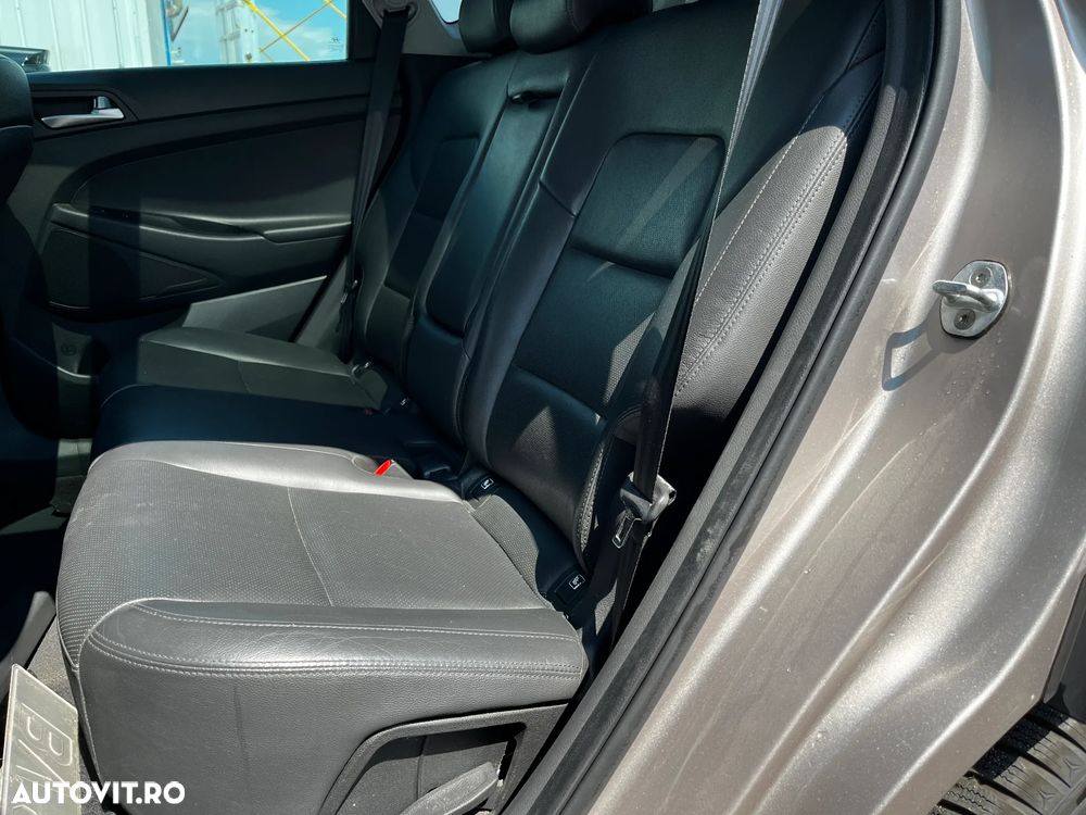 Hyundai Tucson - 11