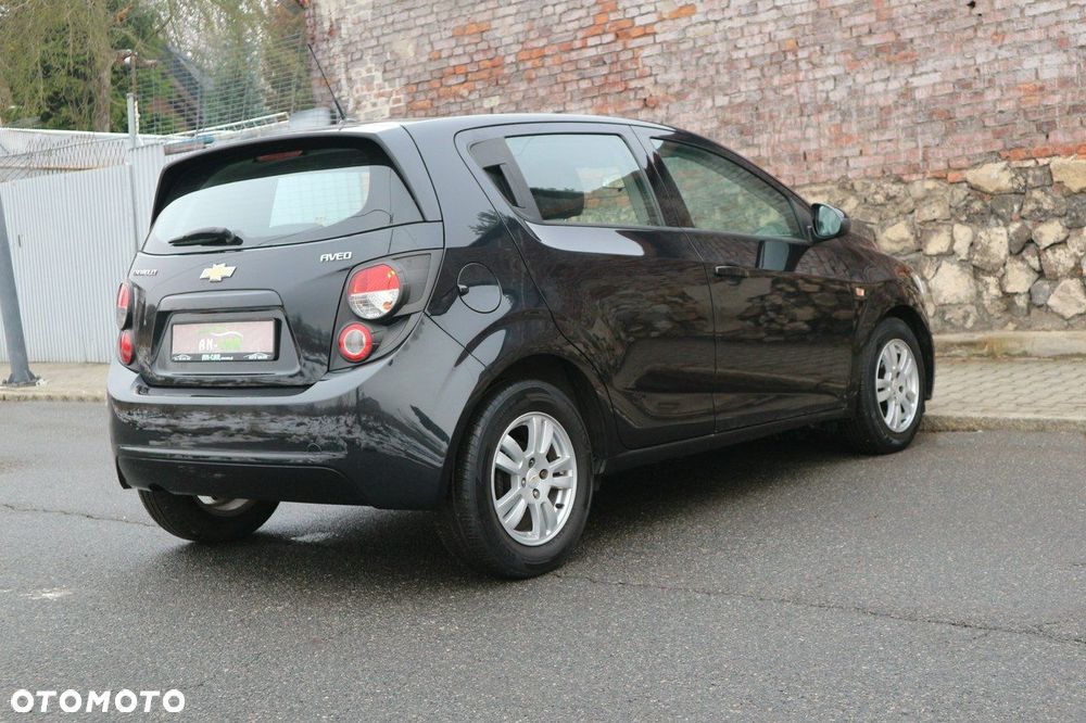 Chevrolet Aveo 1.2 LT - 26