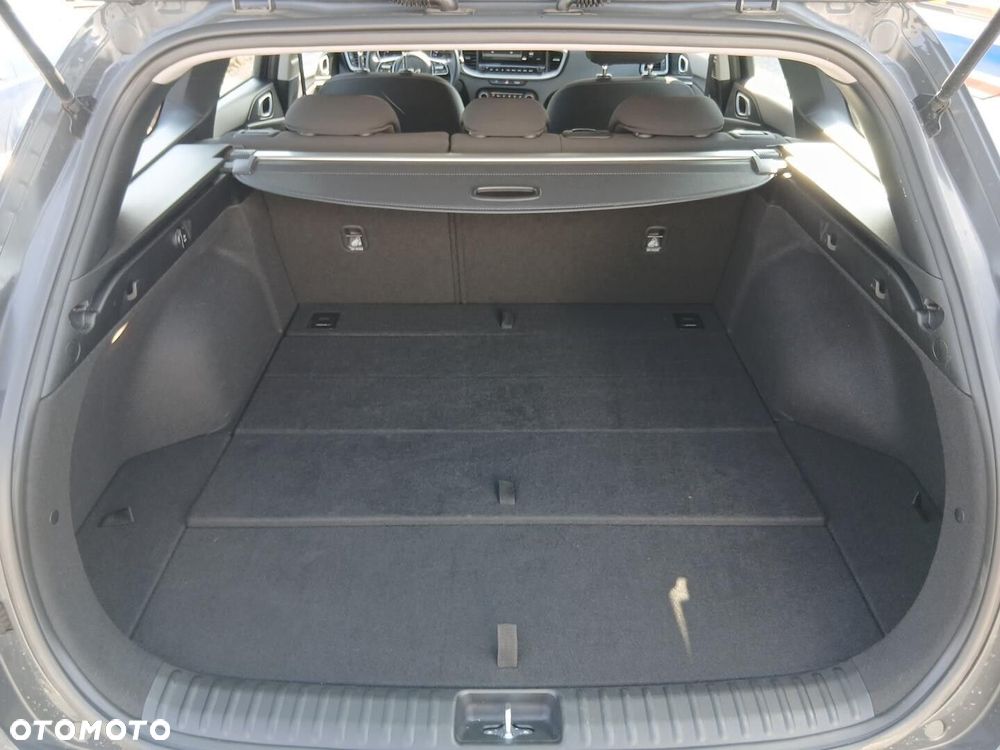 Kia Ceed 1.5 T-GDI M - 28