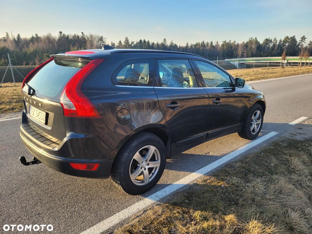 Volvo XC 60 D4 Geartronic Momentum - 5