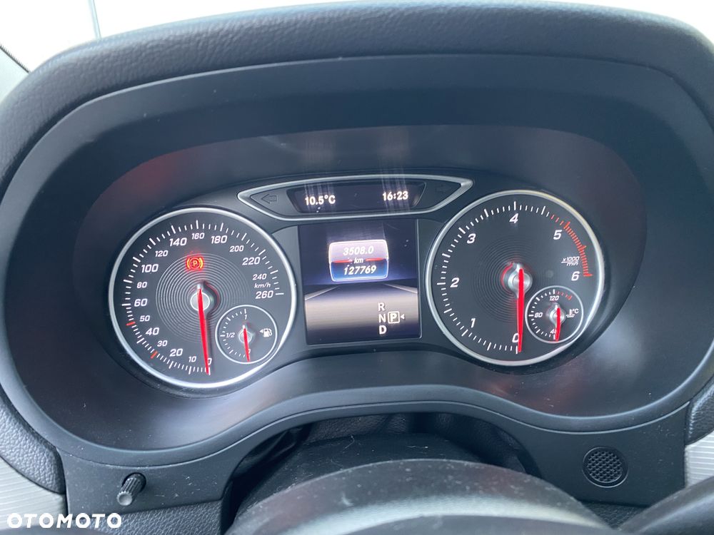 Mercedes-Benz Klasa B 180 (CDI) d 7G-DCT AMG Line - 4
