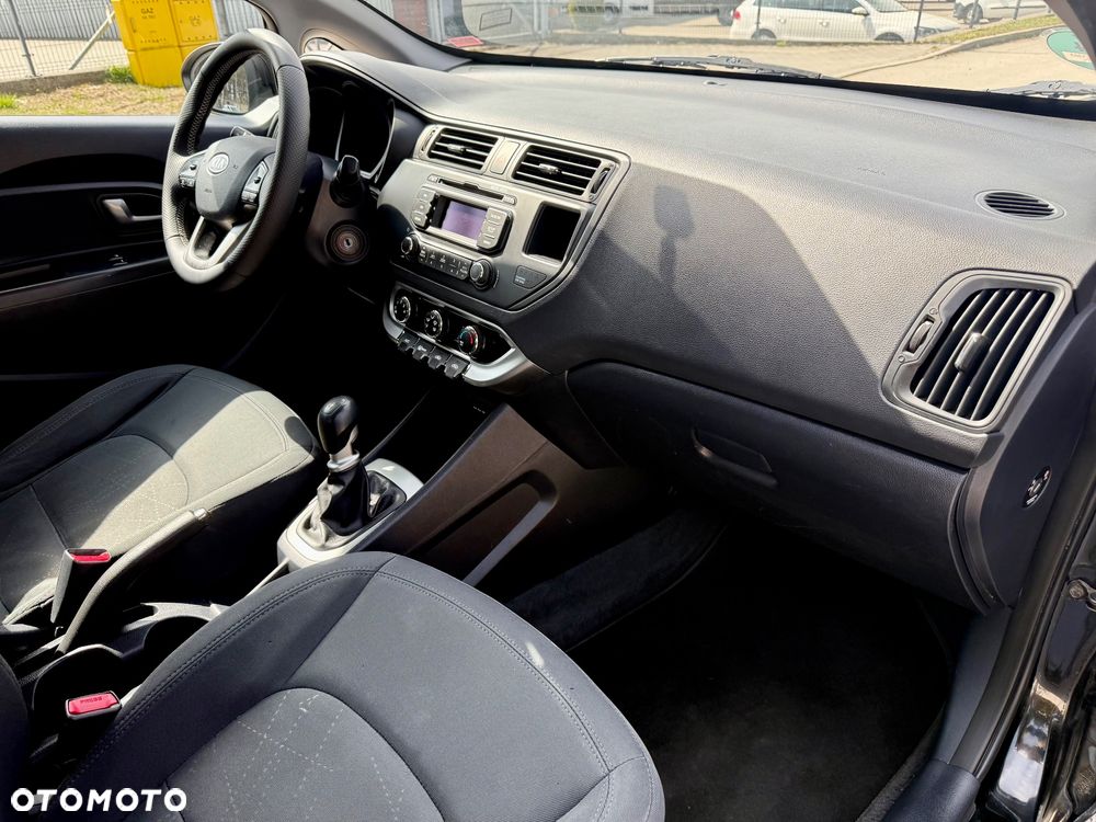 Kia Rio 1.4 Platinum Edition - 25