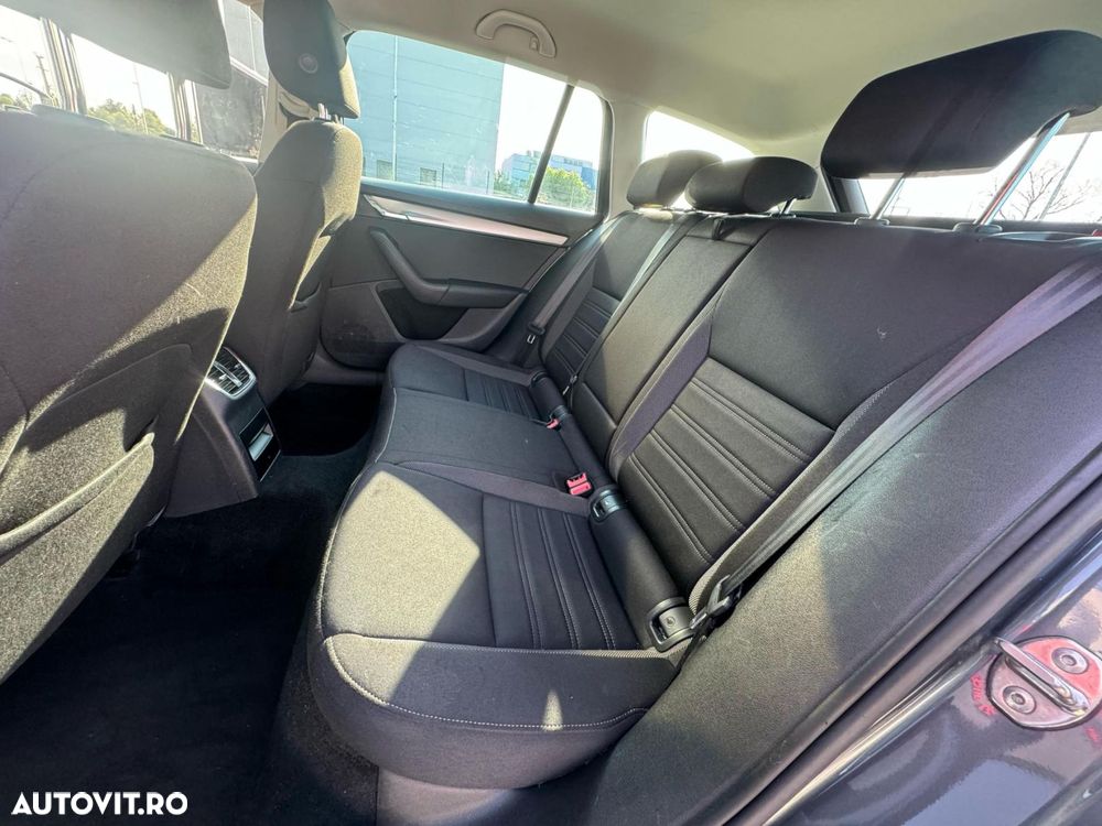 Skoda Octavia 1.6 TDI Ambition - 16