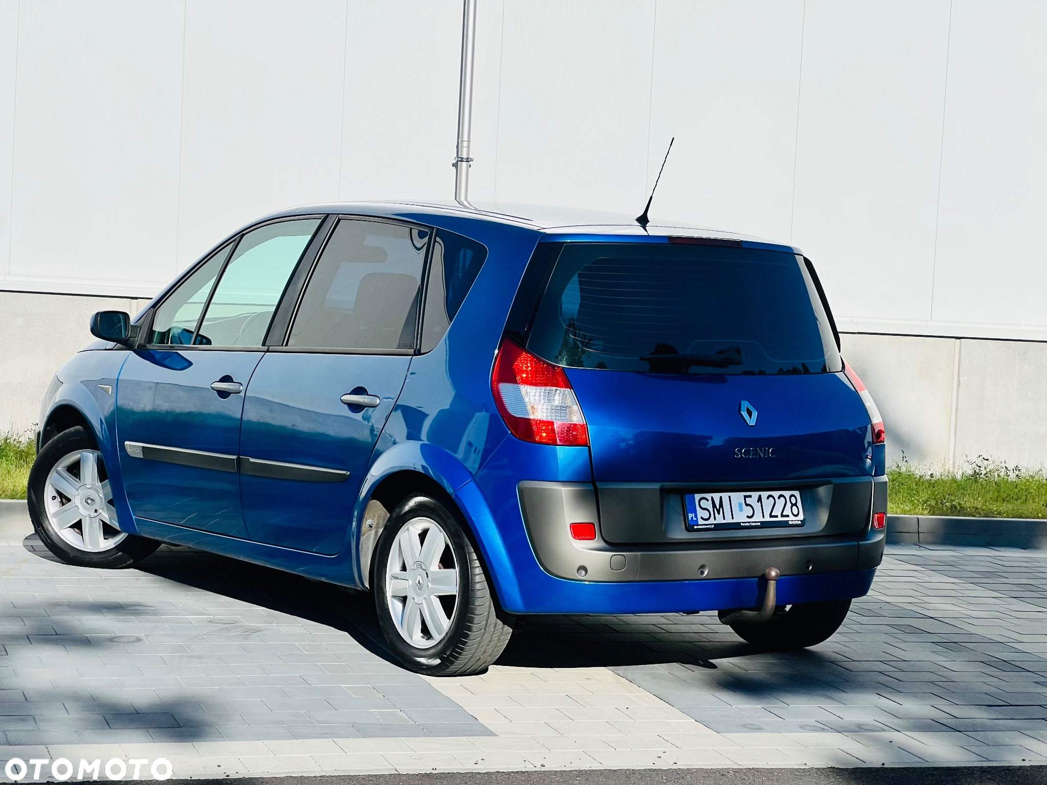 Renault Scenic 1.6 16V 110 Dynamique - 10