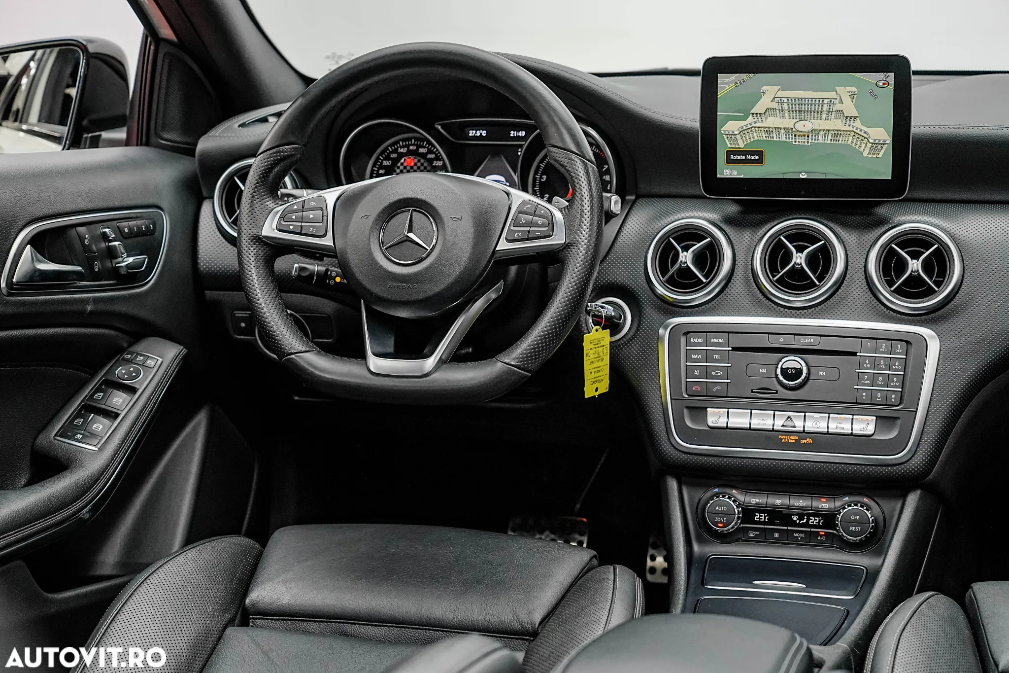 Mercedes-Benz A 160 7G-DCT Activity Edition - 24