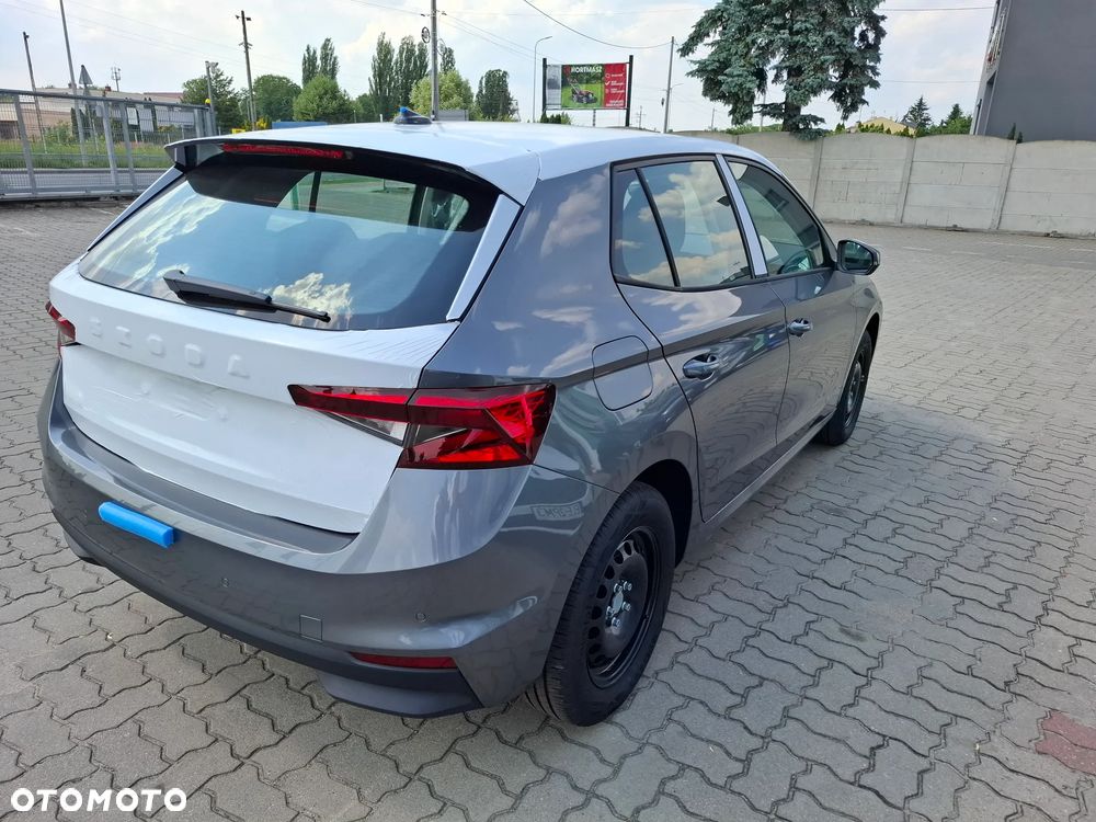Skoda Fabia 1.0 TSI Essence - 9