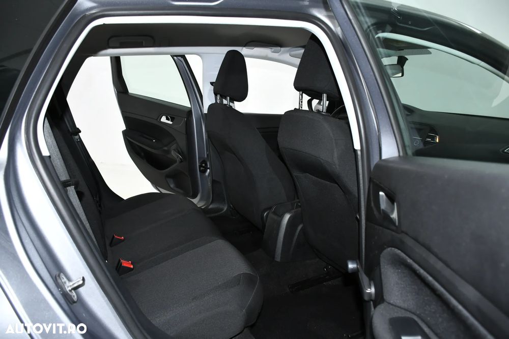 Peugeot 308 - 6