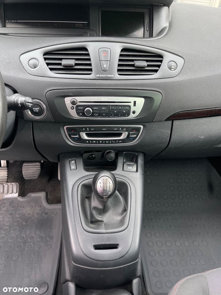 Renault Scenic ENERGY TCe 115 Expression - 13