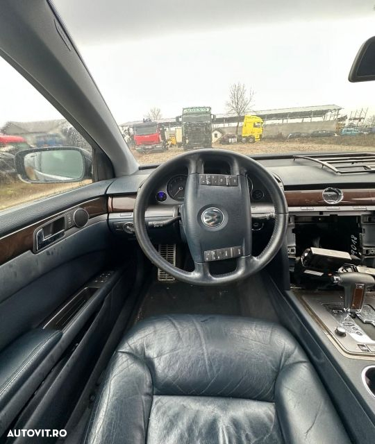 Dezmembrez Volkswagen VW Phaeton 1 [2002 - 2008] Sedan 3.2 AT (241 hp - 13