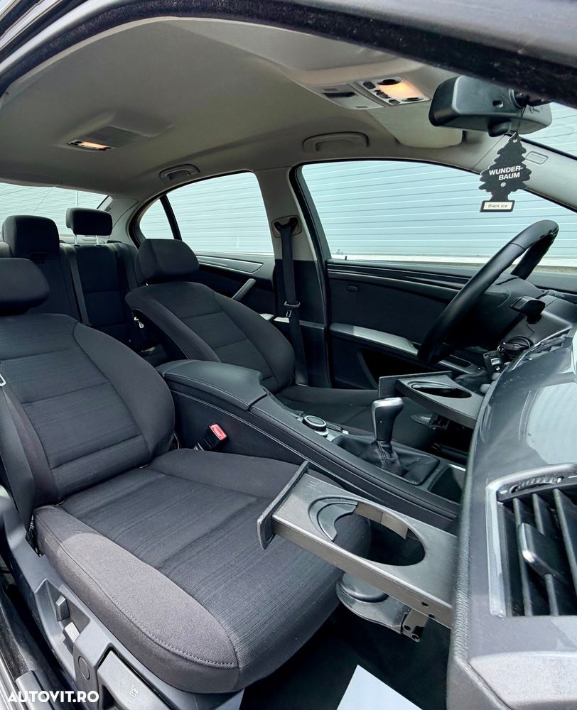 BMW Seria 5 520d Edition Lifestyle - 9