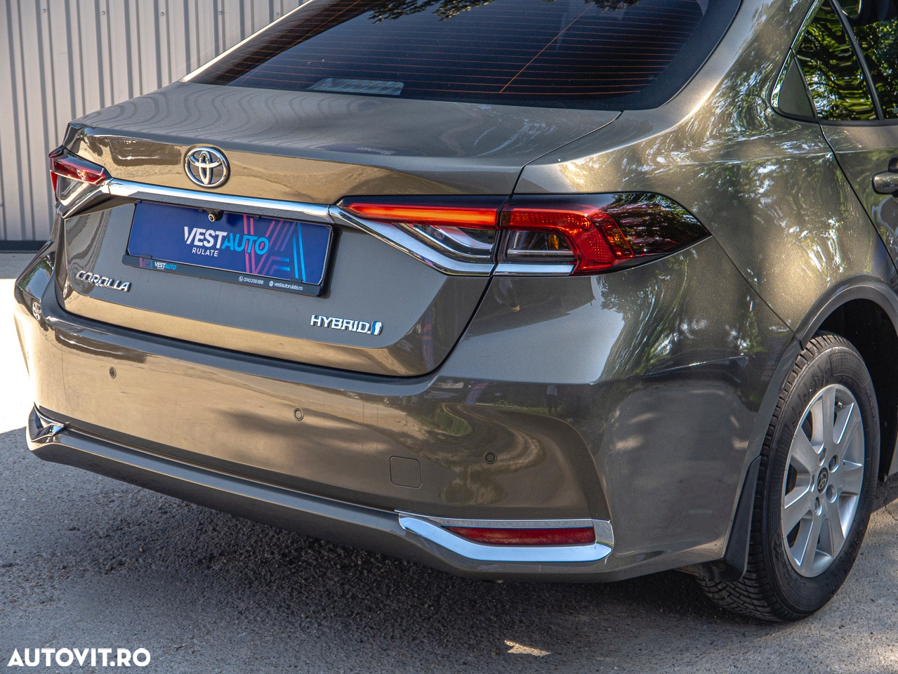 Toyota Corolla Sedan 1.8 HEV Business - 32