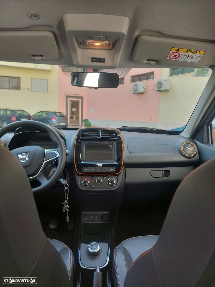 Dacia Spring Comfort Plus - 18