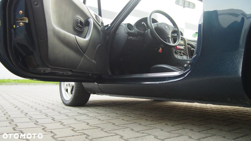 Mazda MX-5 1.6i 16V - 21