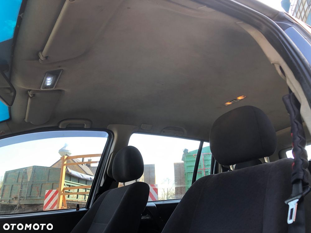 Opel Zafira 1.8 16V Comfort - 13