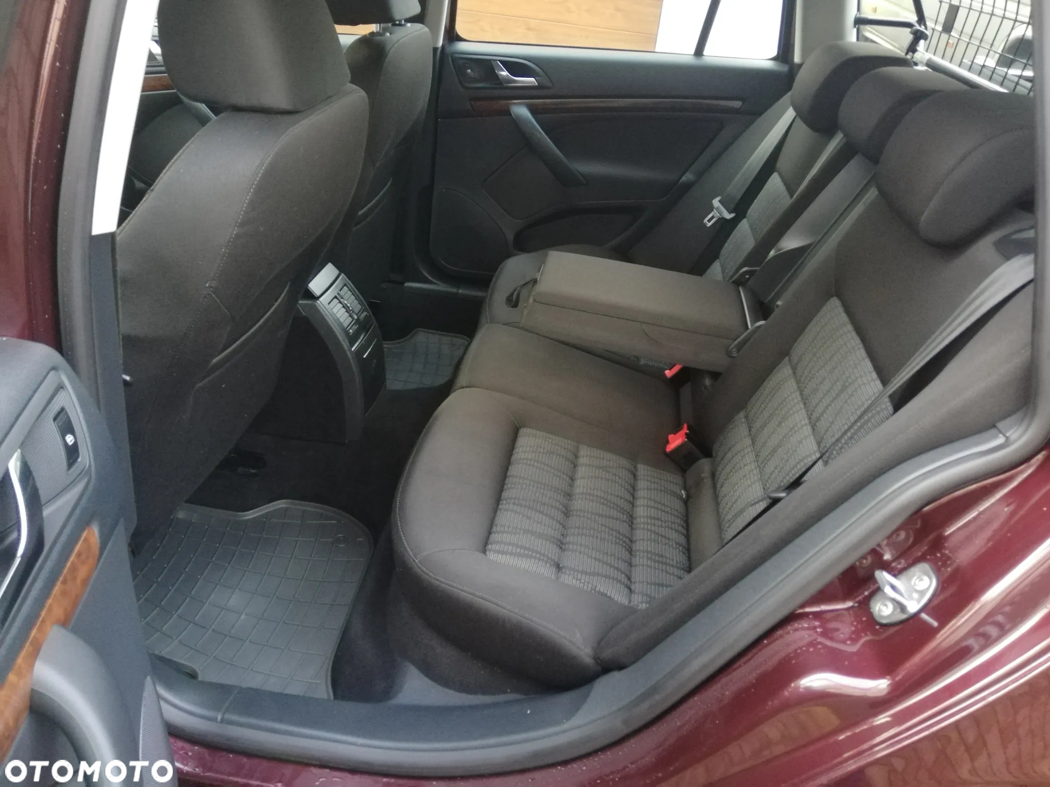 Skoda Octavia 2.0 TDI DPF Elegance - 9