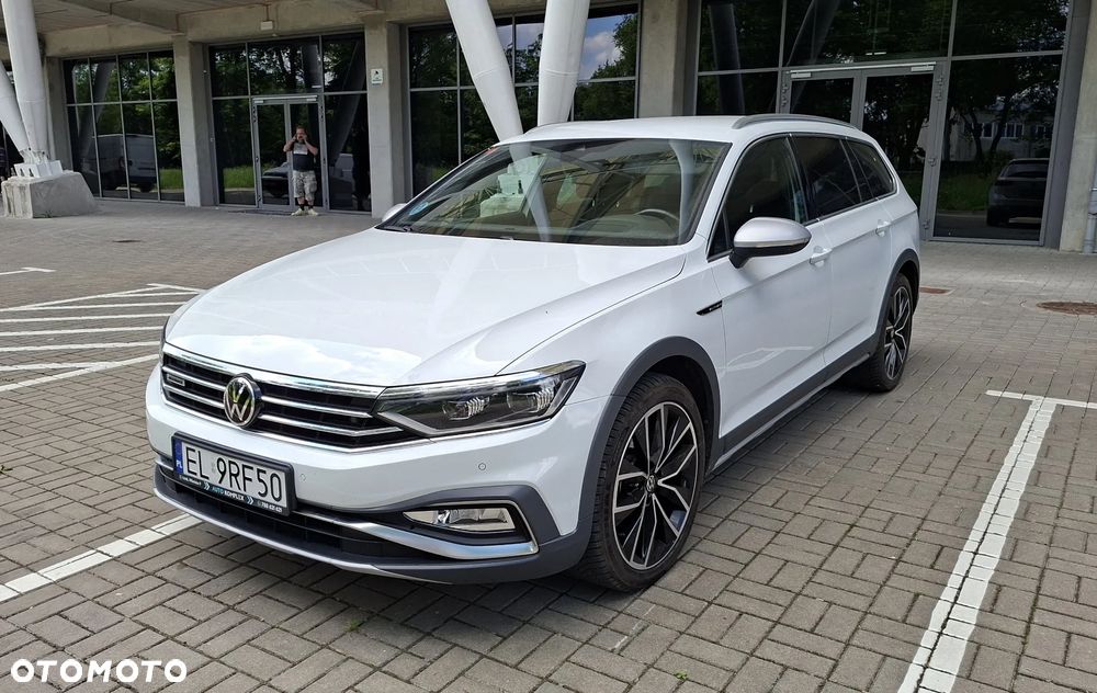 Volkswagen Passat - 5