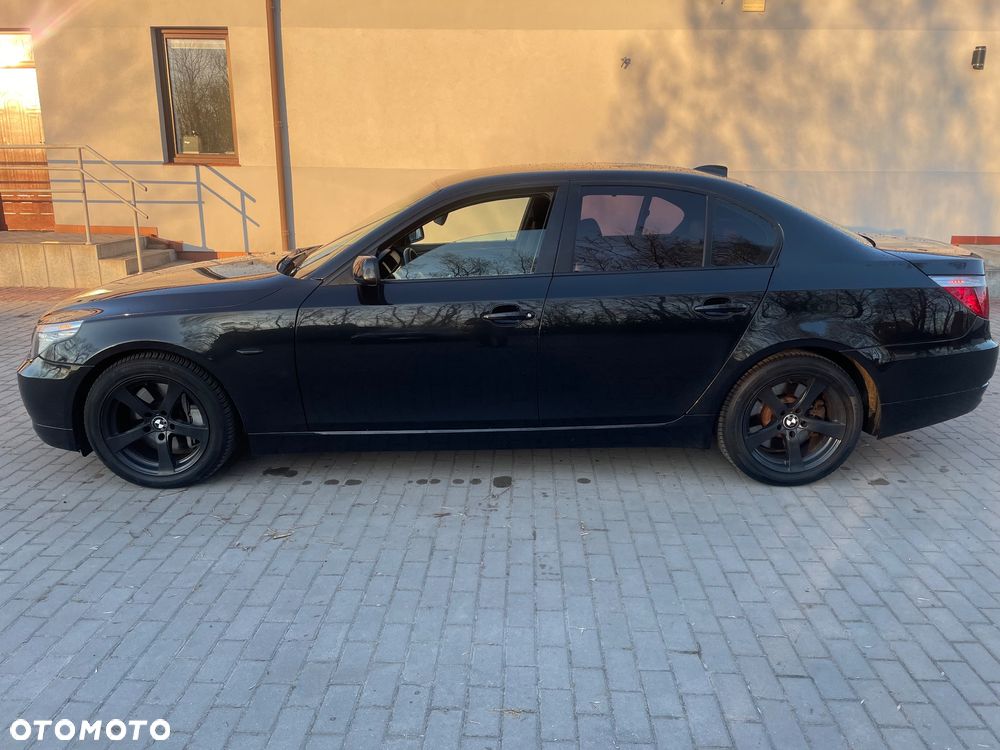 BMW Seria 5 535d Edition Exclusive - 12