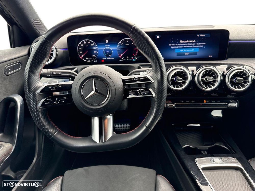 Mercedes-Benz A 180 d 8G-DCT Edition AMG Line - 13