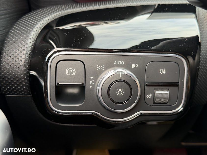 Mercedes-Benz A 250 e 8G-DCT Advanced Progressive - 32