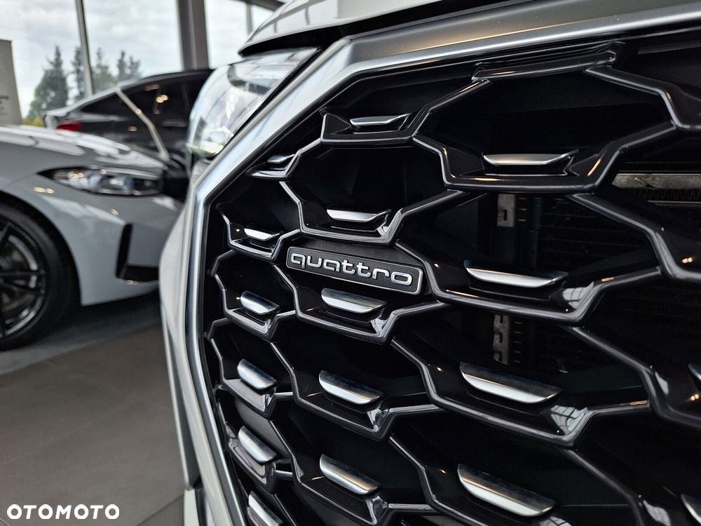 Audi Q3 Sportback 40 TDI Quattro S Line S tronic - 10