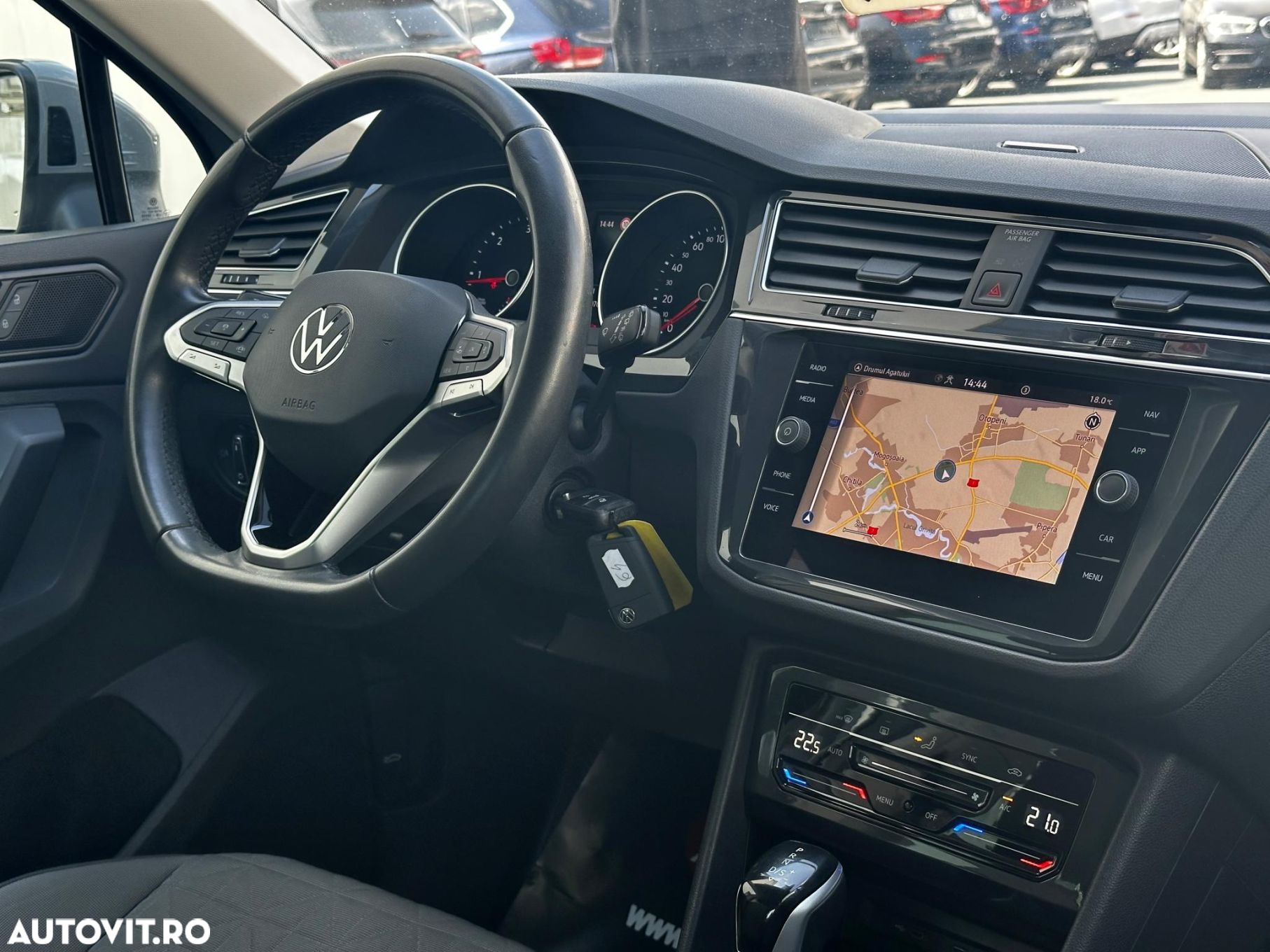 Volkswagen Tiguan - 7