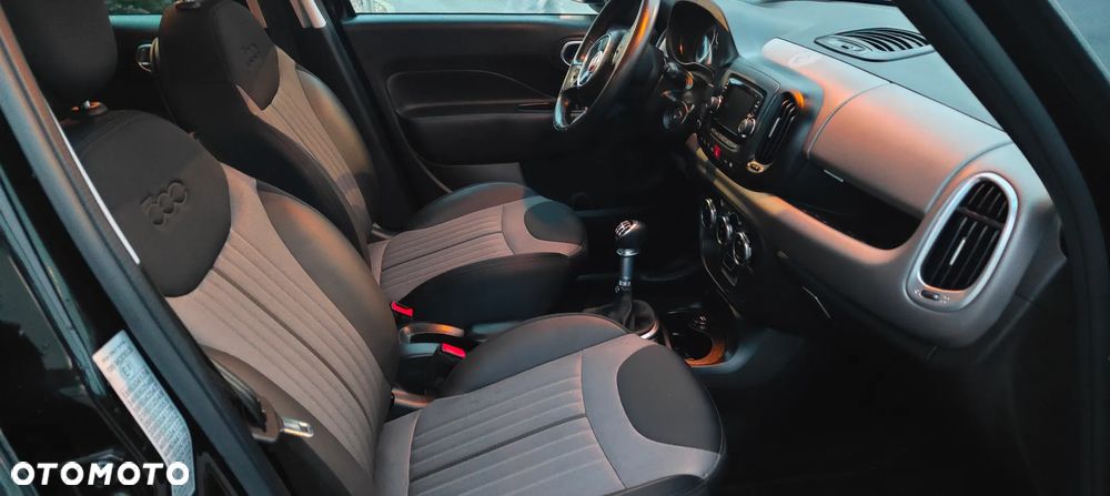 Fiat 500L 1.4 T-Jet Lounge - 31
