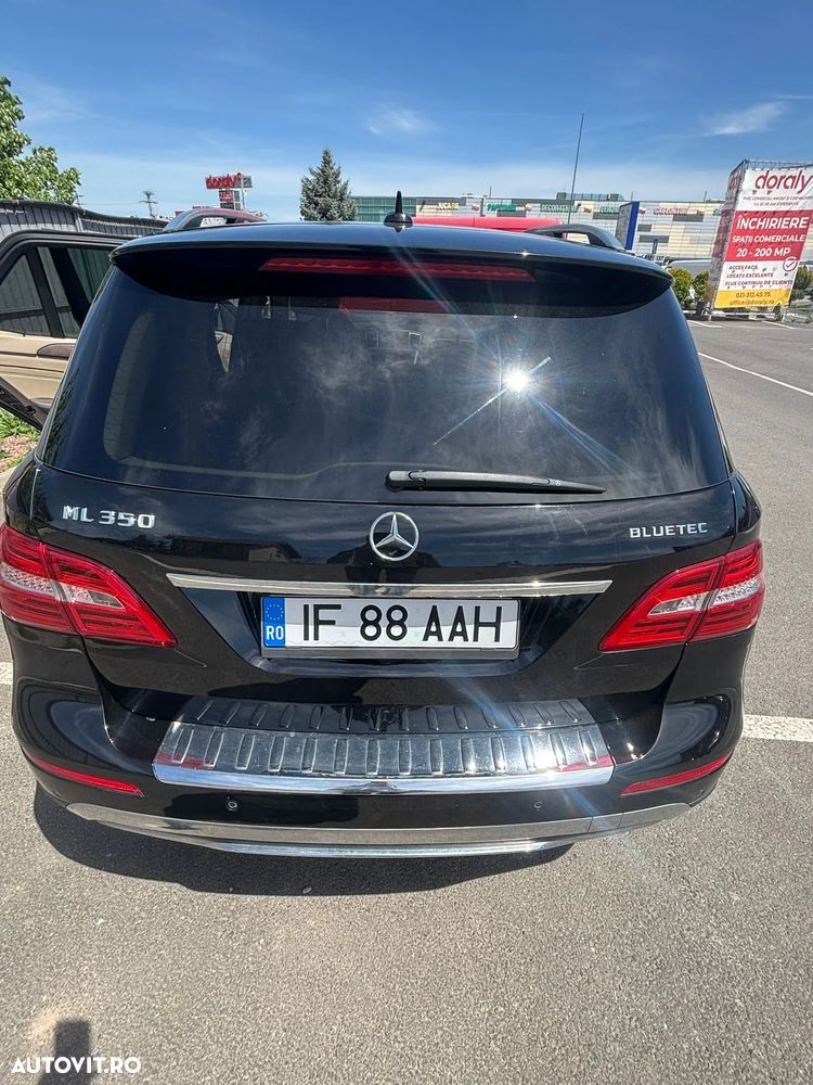 Mercedes-Benz ML 350 BlueTEC 4MATIC Aut - 2