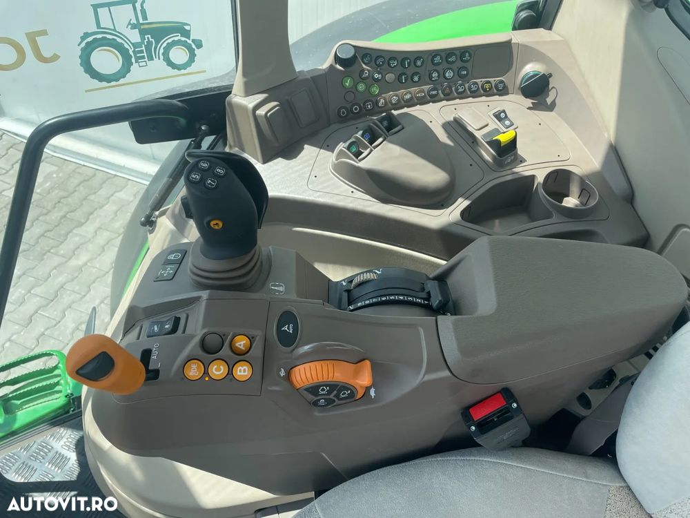 John Deere 6155M - 22