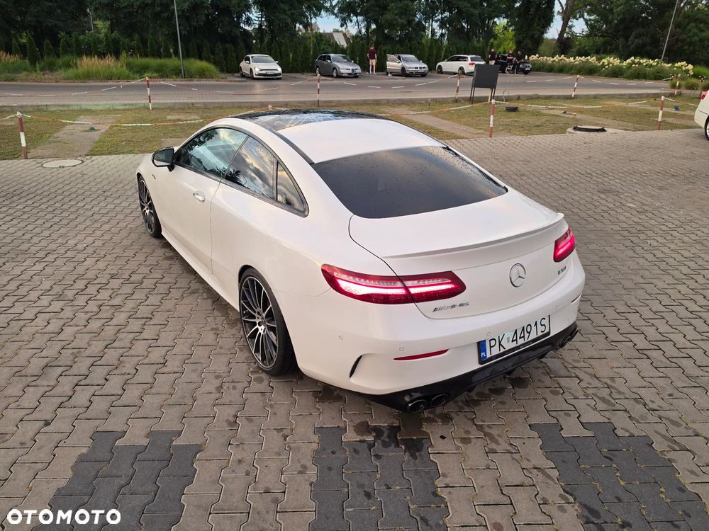Mercedes-Benz Klasa E - 6
