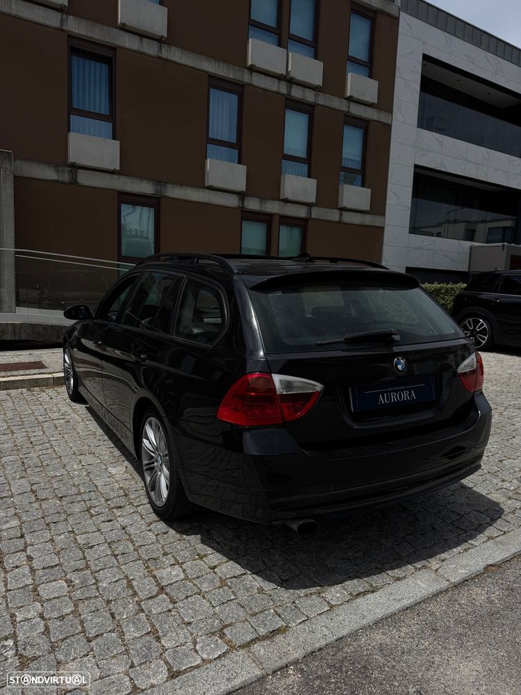 BMW 320 d Exclusive - 3