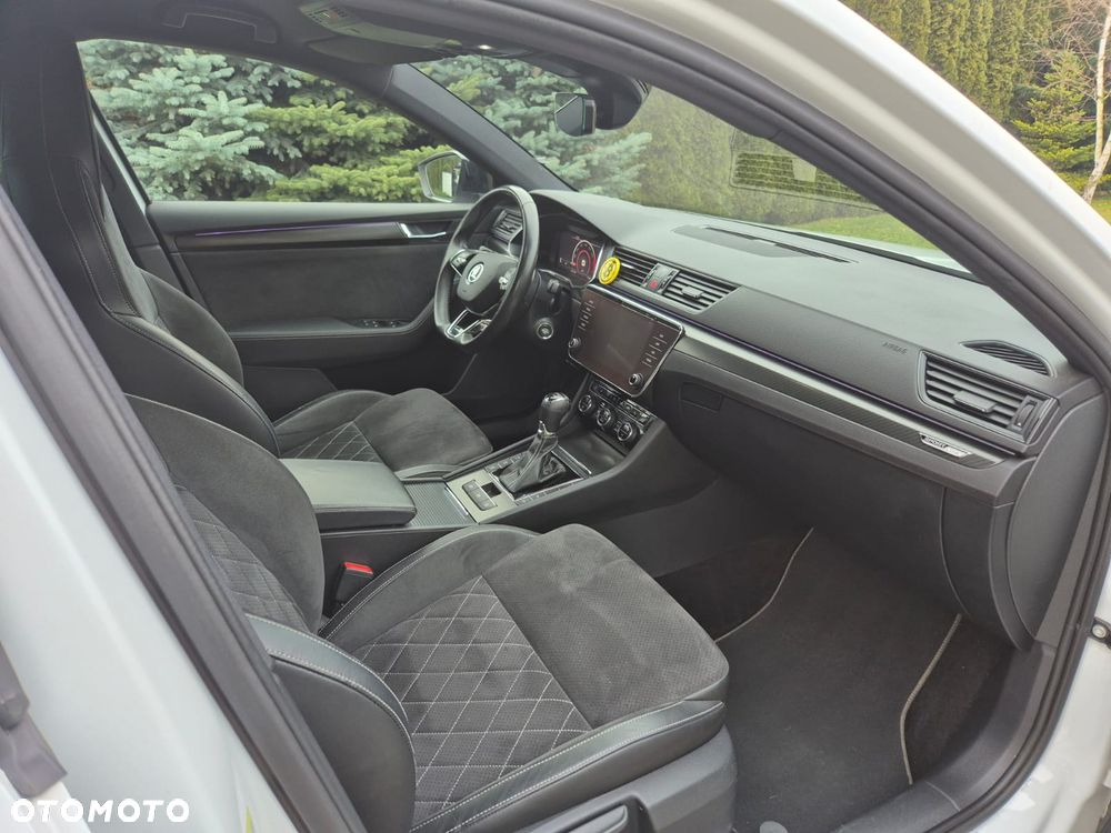 Skoda Superb 2.0 TSI Sportline DSG - 10