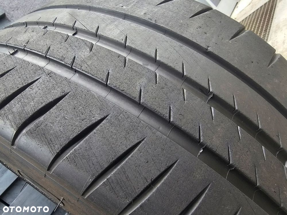 Michelin Pilot Sport Cup 2 275/35R21 103 Y MO1 - 3