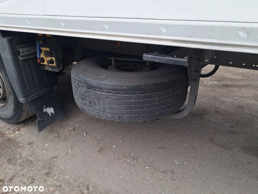 Schmitz Cargobull SCB - 3