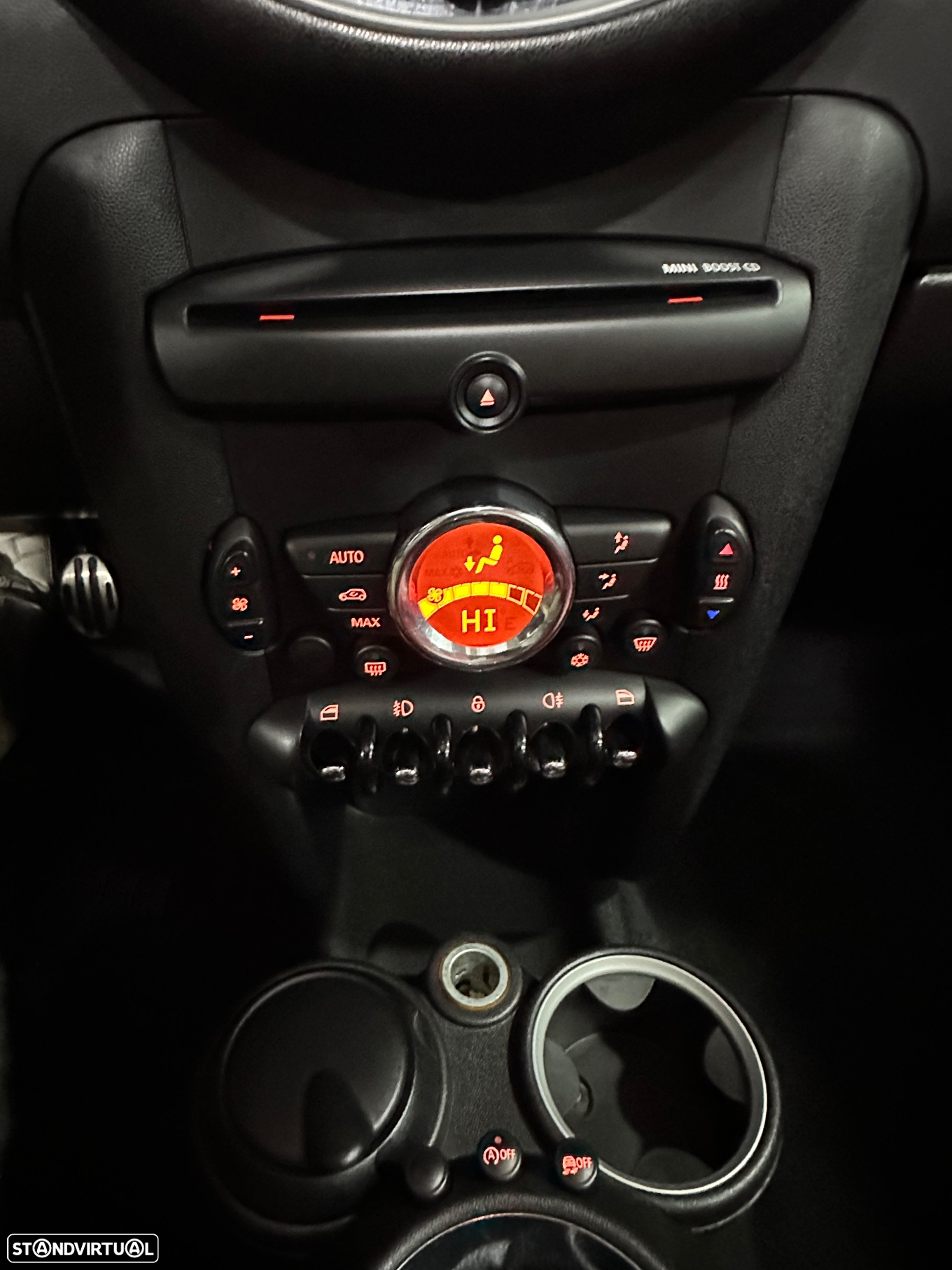 MINI 3 Portas Cooper SD - 16
