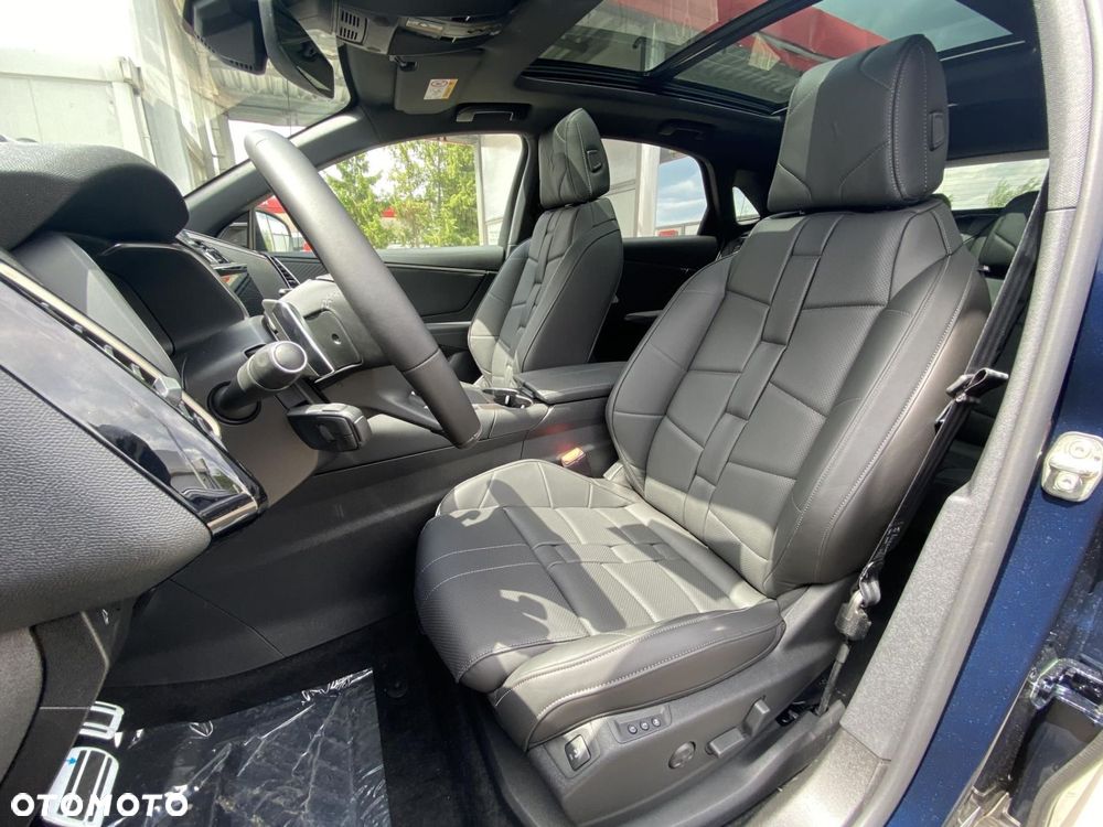 DS Automobiles DS 7 Crossback - 11
