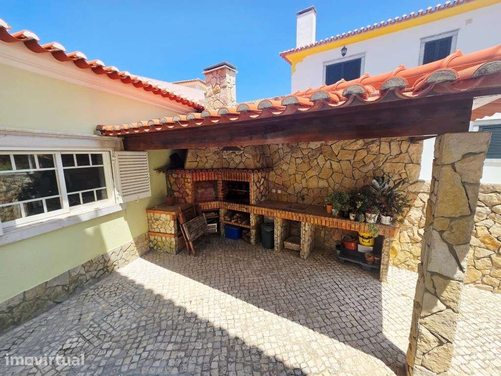Ericeira - Moradia T4 perto da praia - Grande imagem: 4/39