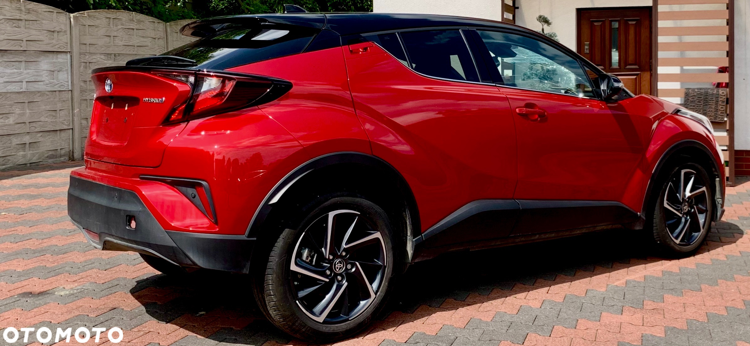 Toyota C-HR 1.8 Hybrid GPF Executive - 2