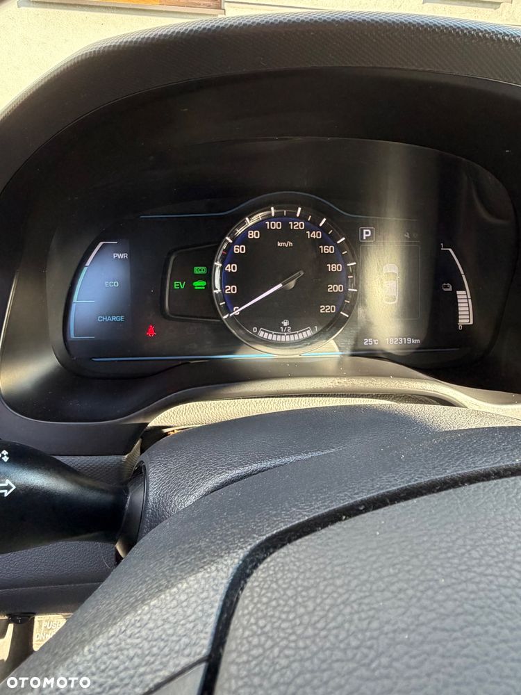 Hyundai IONIQ hybrid Premium - 9