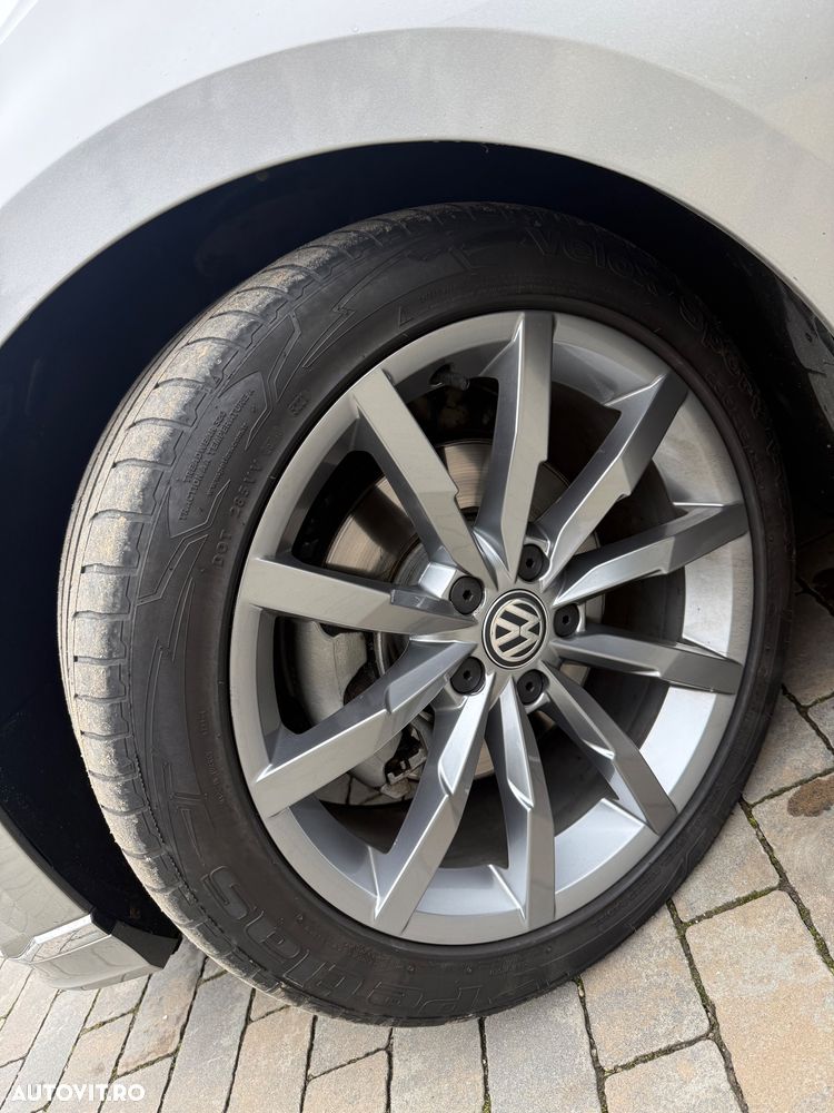 Volkswagen Passat 1.8 TSI (BlueMotion Technology) DSG Highline - 17
