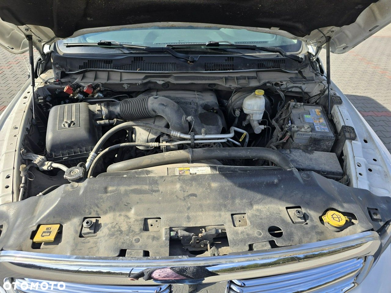 Dodge RAM 1500 5.7 4x4 - 20