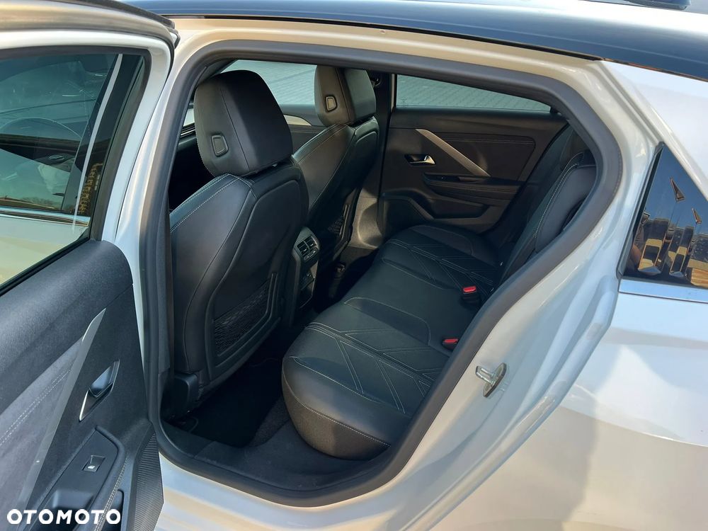 Opel Astra 1.5 D Automatik Ultimate - 8