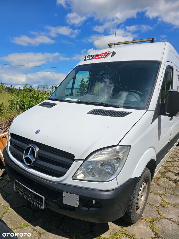 Mercedes-Benz SPRINTER - 4