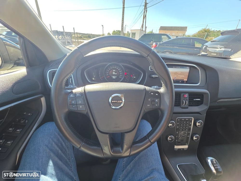 Volvo V40 - 12