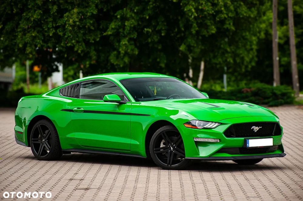 Ford Mustang - 9