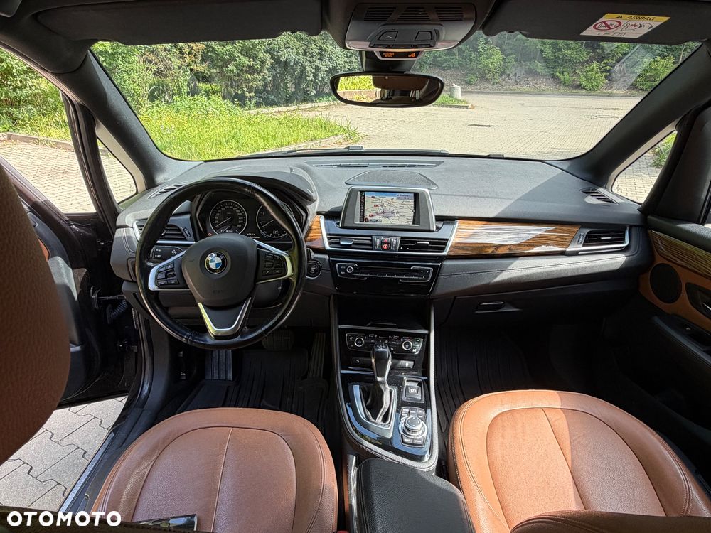 BMW Seria 2 218d Luxury Line - 12