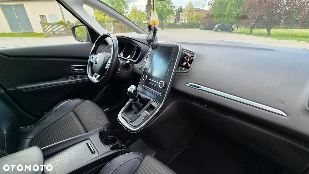 Renault Grand Scenic ENERGY dCi 110 INTENS - 21